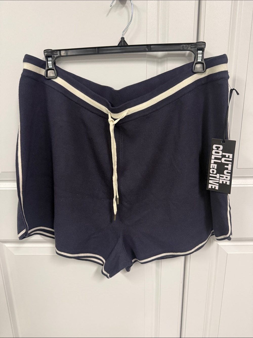 Future Collective Navy Knit Lounge Shorts with Cream Trim Plus Size 1X NWT